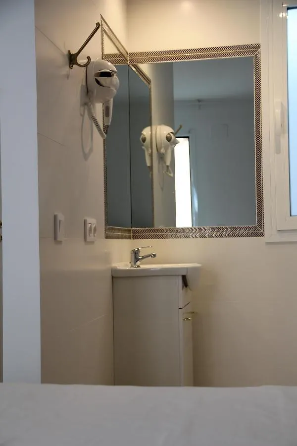 Suite Deluxe Face Mer Apart Malaga Apartment