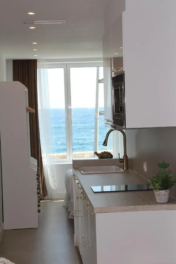 Suite Deluxe Face Mer Apart Malaga Apartment